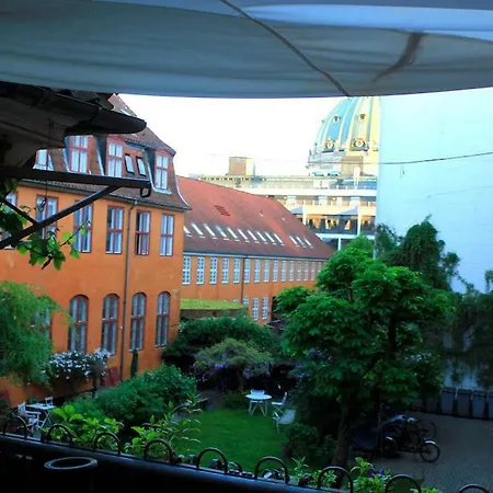 Apartment Store Kongensgade 108,1,th *